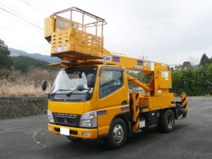 今日の相棒1号　高所作業車