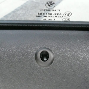 BMW118(E87)ドアのロックピン修理