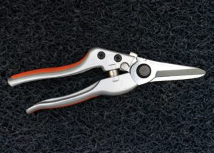 アルミハンドルガーデン鋏ＦＧ－ＡＨ１１０【浅香工業株式会社】