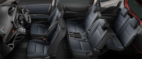 TOYOTA Sienta 内装