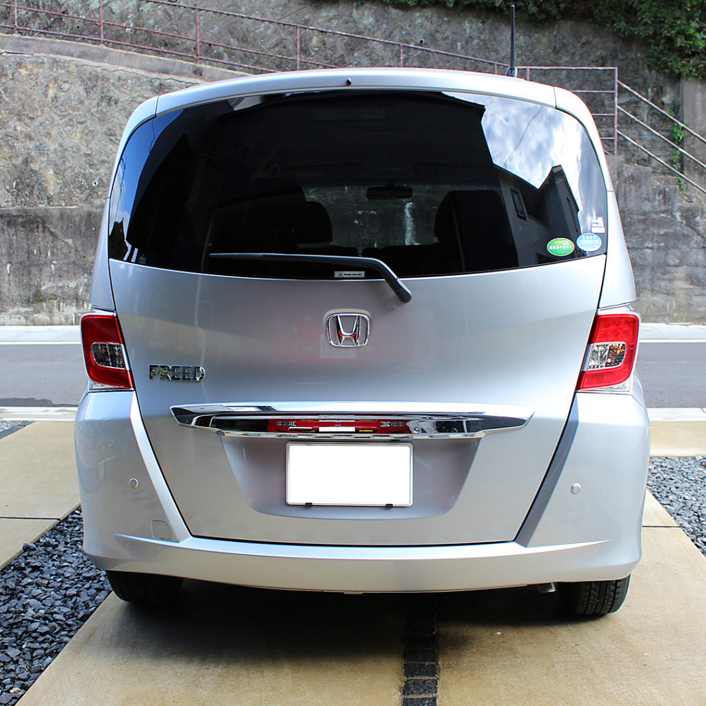 Honda FREED GB3 リアビュー
