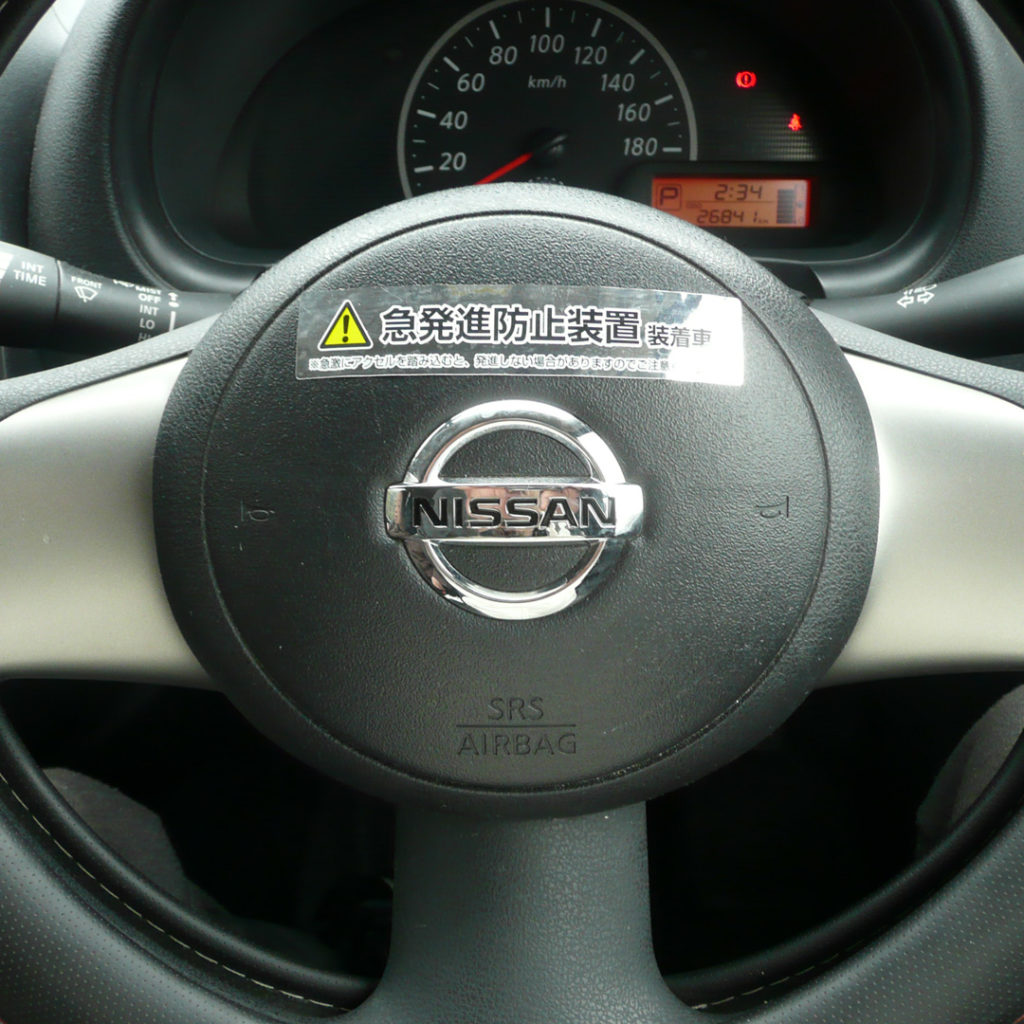 ペダルの見張り番　急発進防止装置装着車シール