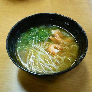 濃厚えび味噌ラーメン、桜えびと筍のおうどん【スシロー】