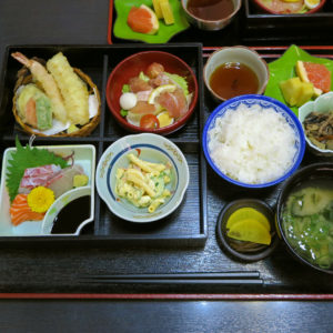 松華堂定食（梅）【和風レストランみかど】