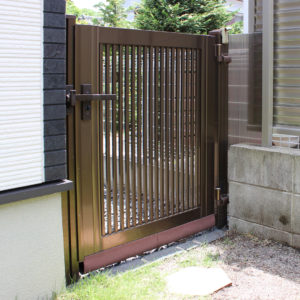 裏口の門扉に猫侵入対策をDIY②