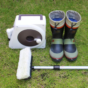 外壁の苔や汚れを洗い流してみた