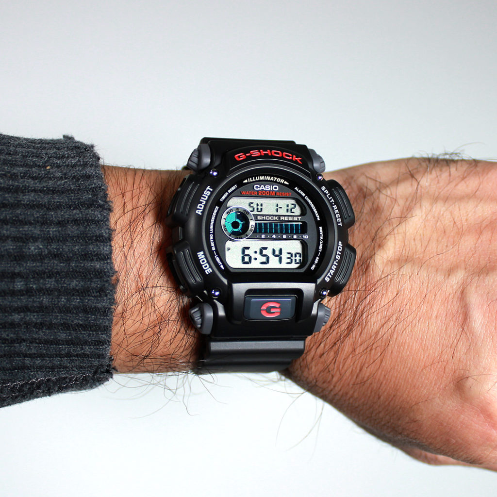 CASIO G-SHOCK 海外モデル DW-9052-1VDR