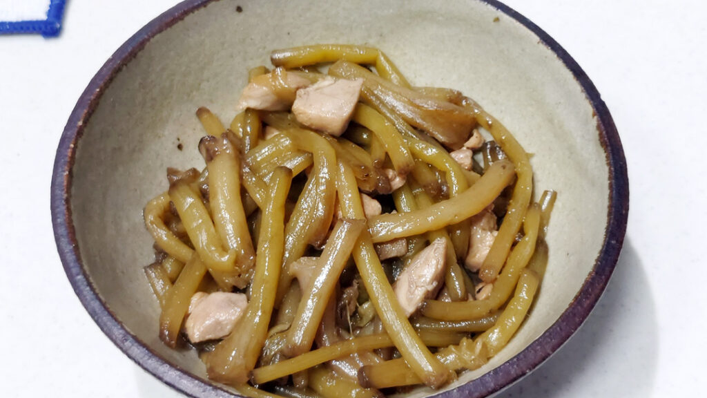 ツワの煮物