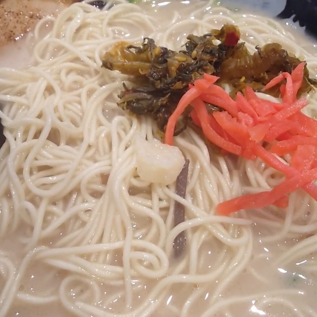 辛子高菜、紅ショウガ、下ろしにんにく