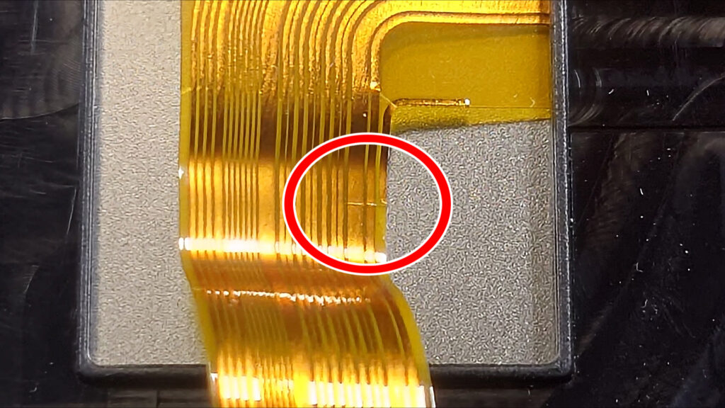 フレキシブル基板が破断